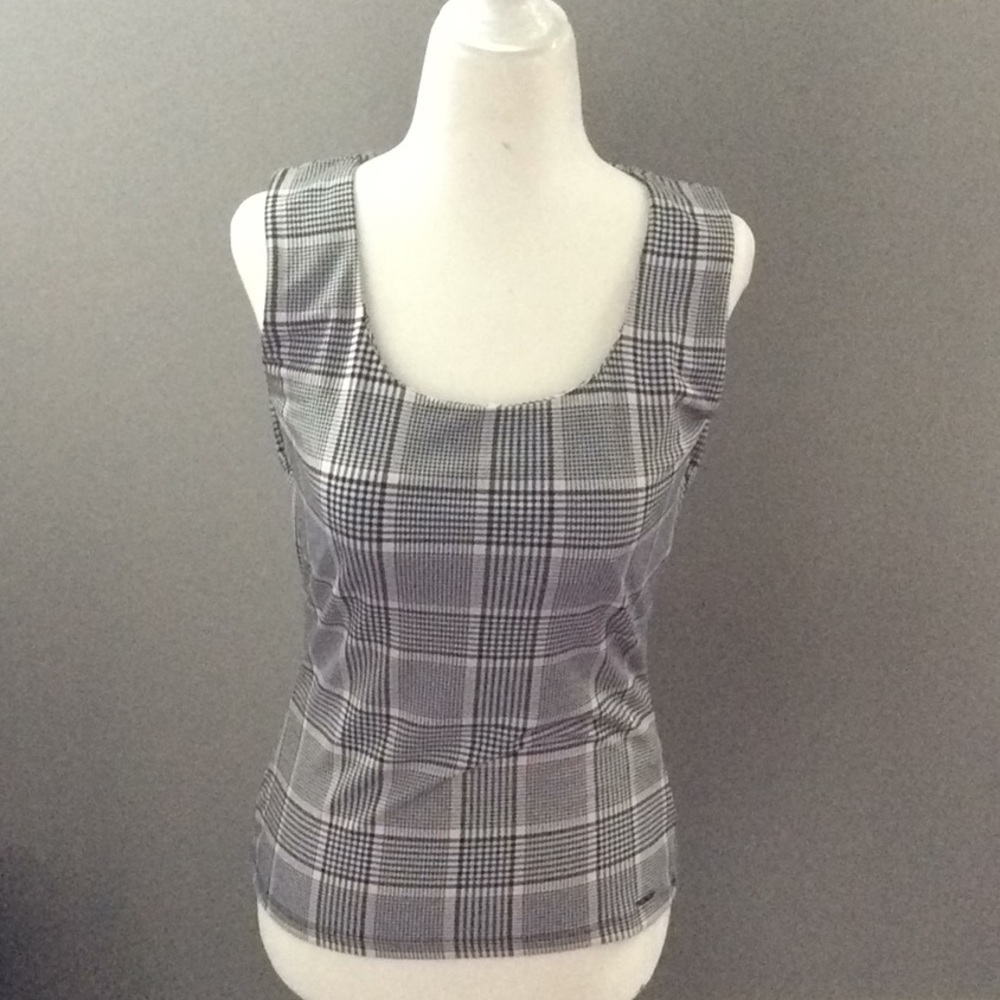 NWT Calvin Kline tank